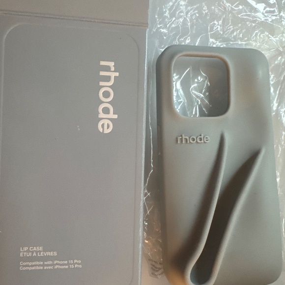 Phone case - Picture 2 of 2